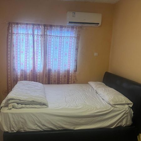 Debora Guest House 弗里敦 外观 照片